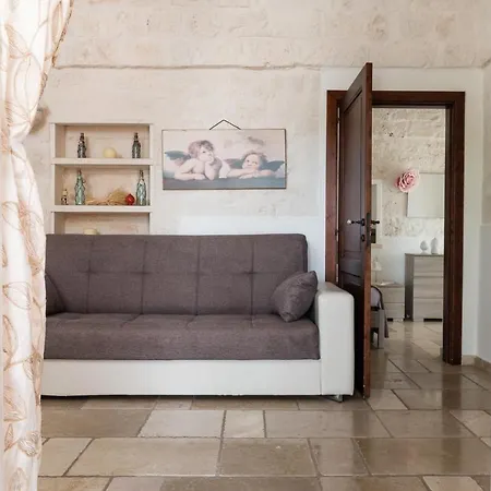 Bianca - Private Swimming Pool - Center - By Clicksalento