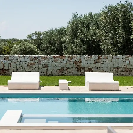 Bianca - Private Swimming Pool - Center - By Clicksalento * Ostuni