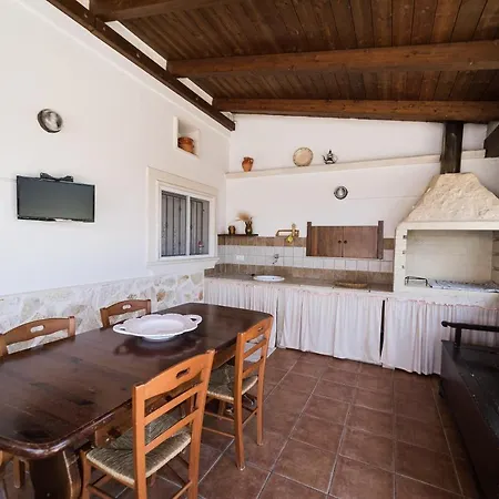 Bianca - Private Swimming Pool - Center - By Clicksalento Villa *