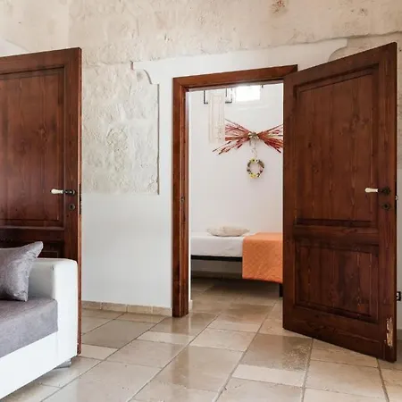 Bianca - Private Swimming Pool - Center - By Clicksalento Vila *